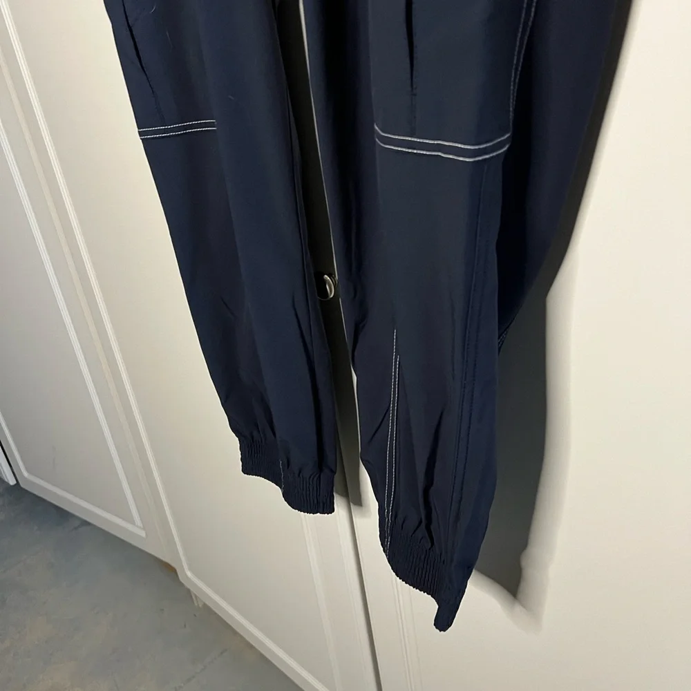 Athleta Chelsea Utility Jogger Pants Contrast Stitching - Picture 6 of 11